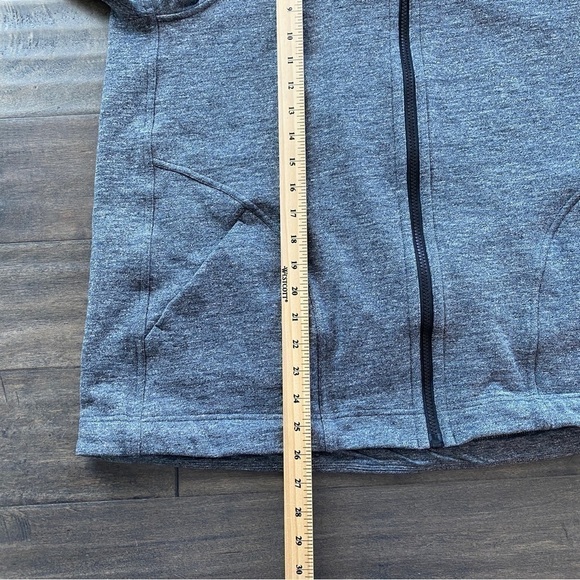 LULULEMON Pleat to Street Bomber Jacket Heathered Gray Pockets Size 8 - Picture 8 of 9